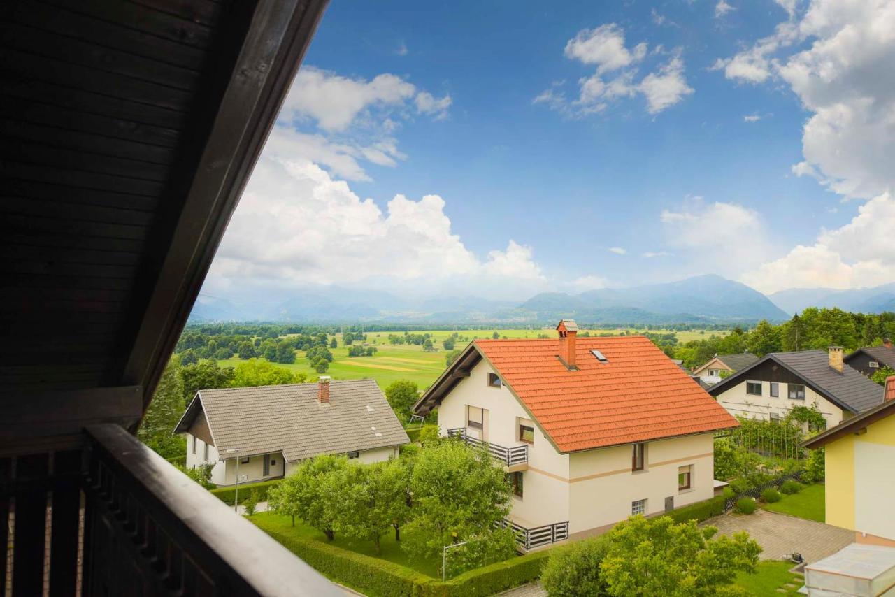 Apartments Rikli Rodine Near Bled 외부 사진